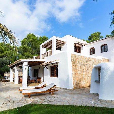 Cozy Holiday Home In Santa Eularia Des Riu With Private Pool Zewnętrze zdjęcie