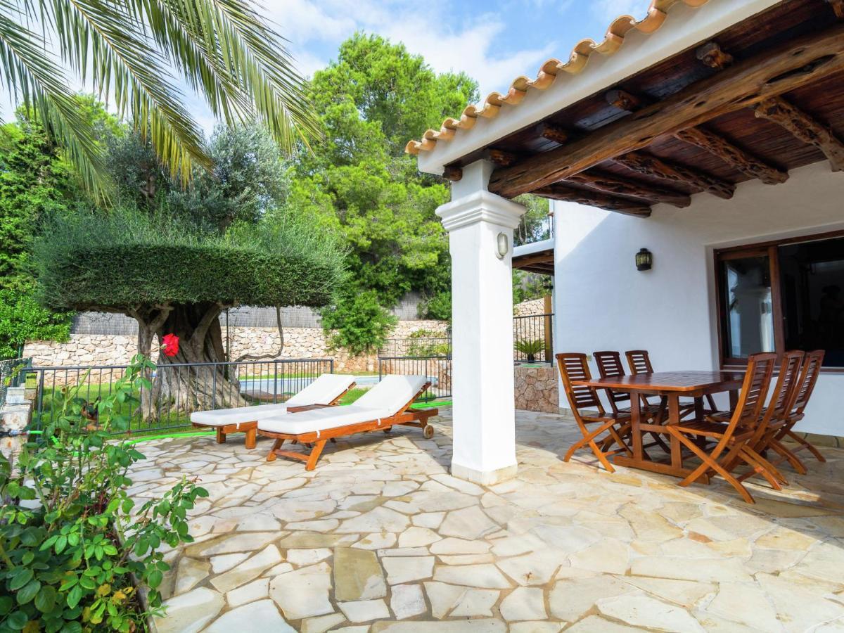 Cozy Holiday Home In Santa Eularia Des Riu With Private Pool Zewnętrze zdjęcie