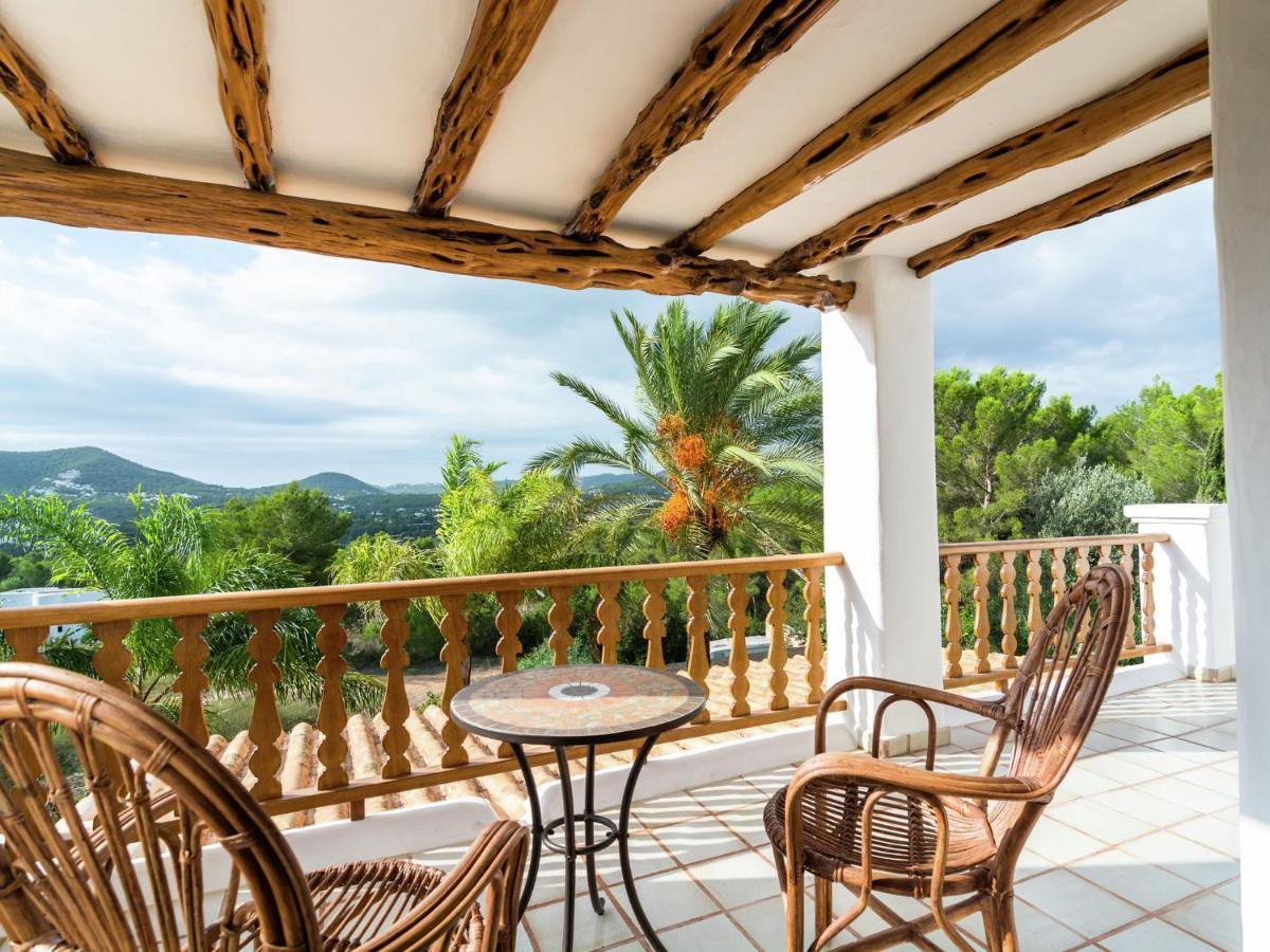 Cozy Holiday Home In Santa Eularia Des Riu With Private Pool Zewnętrze zdjęcie